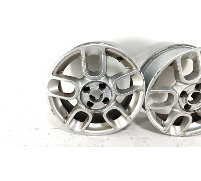 N.4 Cerchi In Lega Fiat 500 R15 4x98 Foro Centrale 58 Et35 6J