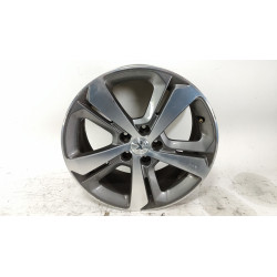 Cerchio In Lega Singolo Peugeot R17 5x108 Foro Centrale 65 Et44 7,5J 9677989777