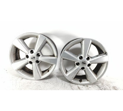 N.4 Cerchi In Lega Nissan R17 5x114,3 Foro Centrale 66 Et40 6,5J